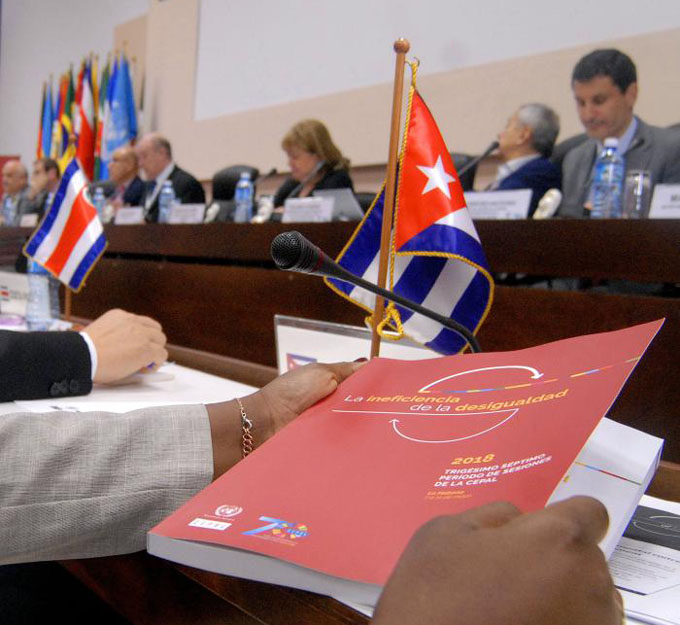 Cuba se compromete a trabajar junto a la Cepal por el desarrollo de la región Cuba se compromete a trabajar junto a la Cepal por el desarrollo de la región