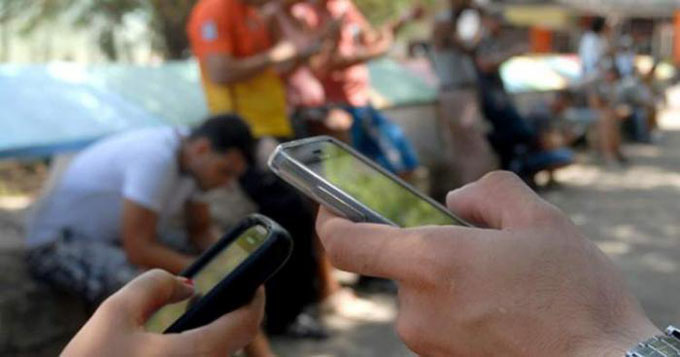 Disminuirá tarifa para la transferencia de saldo por móvil en Cuba (+ video) Disminuirá tarifa para la transferencia de saldo por móvil en Cuba (+ video)