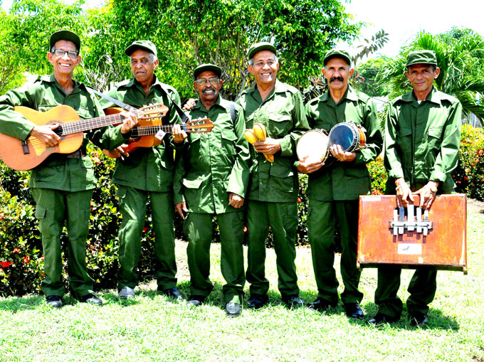 Quinteto Rebelde: Cantores de la Revolución (+ fotos)