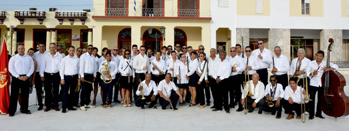 Supervisan programa de bandas de concierto en Granma (+ fotos y videos)