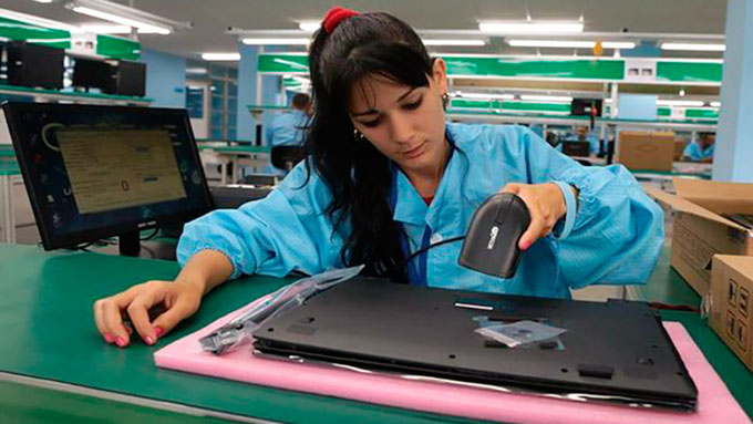 Analizan en Cuba impactos de la informatización de la sociedad Analizan en Cuba impactos de la informatización de la sociedad