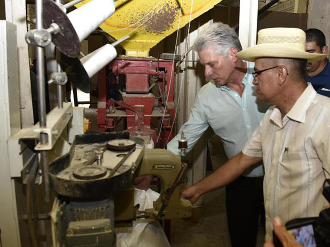 Acto de sinceridad entre cubanos Acto de sinceridad entre cubanos