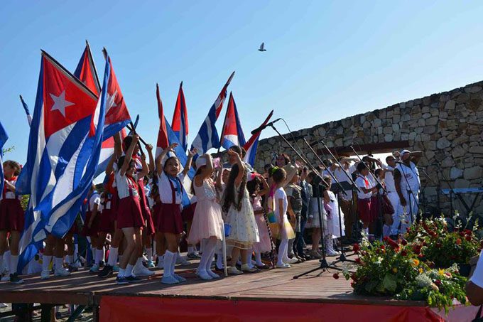 Curso escolar de Granma abrirá en histórico escenario Curso escolar de Granma abrirá en histórico escenario