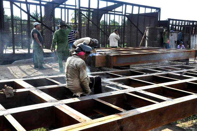 Intensifican reparaciones en centrales azucareros Intensifican reparaciones en centrales azucareros