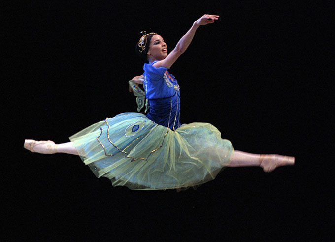 Viengsay Valdés representa a Cuba en Festival de Ballet de Tokio Viengsay Valdés representa a Cuba en Festival de Ballet de Tokio