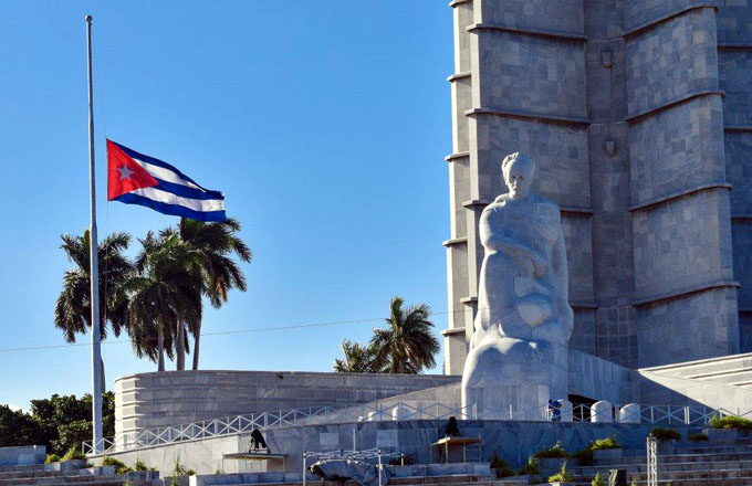 Decretan duelo oficial en Cuba por muerte de presidente vietnamita (+ fotos) Decretan duelo oficial en Cuba por muerte de presidente vietnamita (+ fotos)