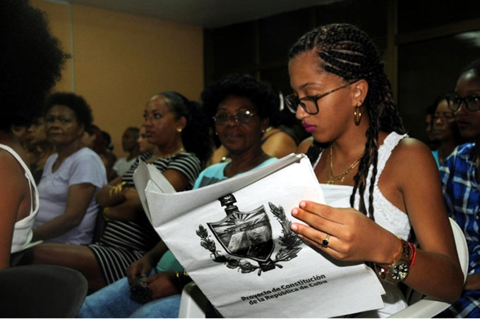Debate de proyecto constitucional de Cuba entra en su sexta semana Debate de proyecto constitucional de Cuba entra en su sexta semana