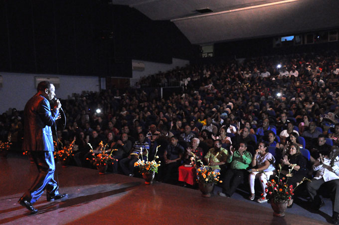 Fabré y su banda: 25 años en defensa de la cultura cubana (+ fotos y video)