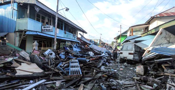 Temen por más calamidades en Indonesia tras terremoto y tsunami (+ video) Temen por más calamidades en Indonesia tras terremoto y tsunami (+ video)