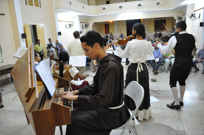 Exsulten abre jornada de conciertos de música antigua (+ fotos y video)