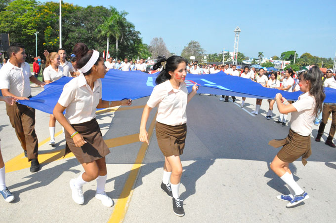 Retoños que celebran más allá de noviembre (+ fotos)