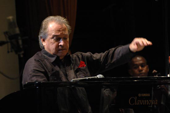 Recuerda pianista cubano Frank Fernández legado de Fidel Castro Recuerda pianista cubano Frank Fernández legado de Fidel Castro