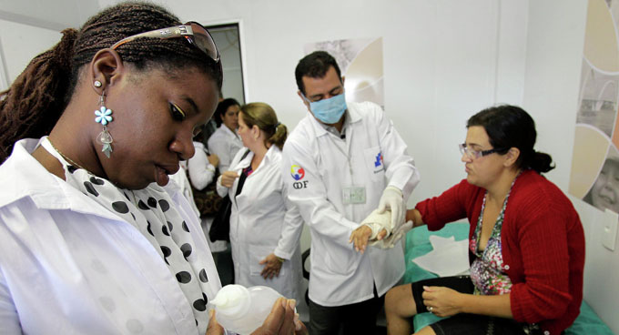 Reconocen en las redes sociales labor humanista de médicos cubanos (+ fotos) Reconocen en las redes sociales labor humanista de médicos cubanos (+ fotos)