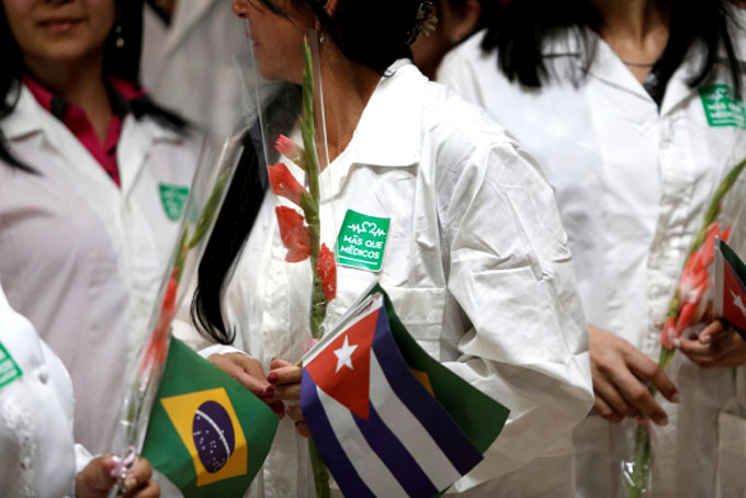 Bolsonaro desconoce necesidad de pueblo brasileño, afirma doctora (+ video) Bolsonaro desconoce necesidad de pueblo brasileño, afirma doctora (+ video)