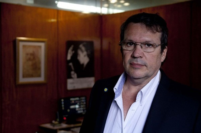 Argentino Tristán Bauer presenta en Cuba un documental de urgencia Argentino Tristán Bauer presenta en Cuba un documental de urgencia