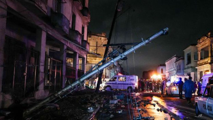 Llama Díaz-Canel a la recuperación de zonas de la capital afectadas por fuerte tornado (+ fotos)