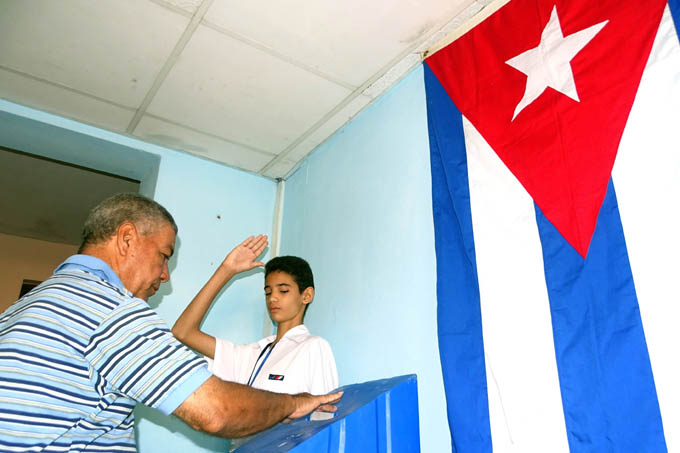Estudiantes cubanos velarán por la transparencia del referendo
