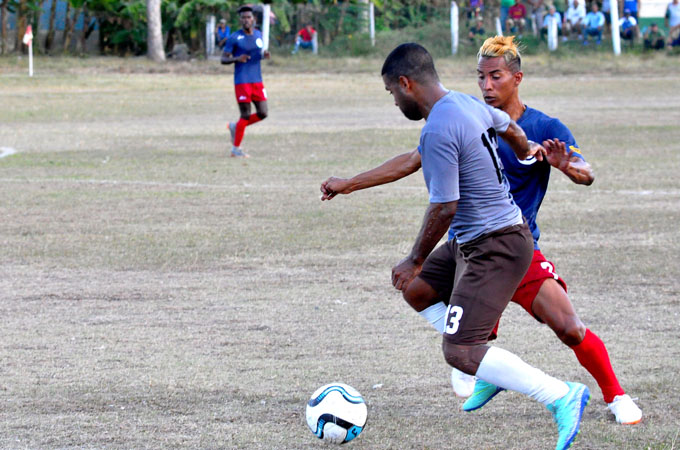 Incansables aumentan posibilidades de avanzar en fútbol cubano Incansables aumentan posibilidades de avanzar en fútbol cubano