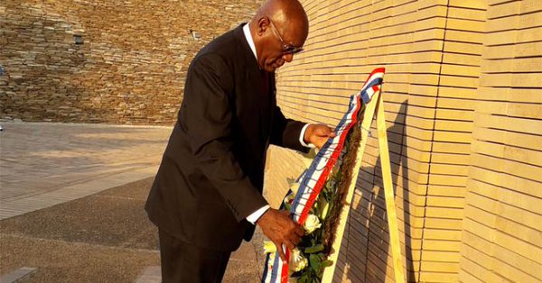 Primer Vicepresidente cubano rindió homenaje en Sudáfrica a los combatientes caídos (+fotos)