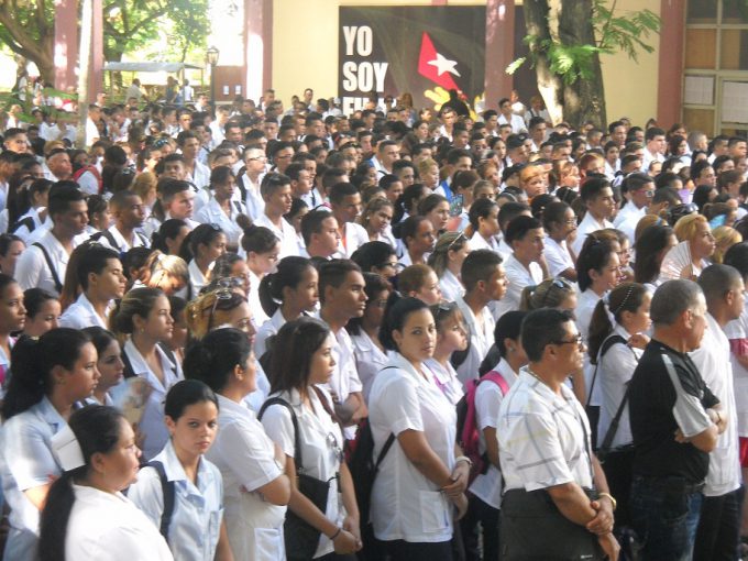 Graduará Universidad Médica de Granma cerca de mil profesionales este año Graduará Universidad Médica de Granma cerca de mil profesionales este año