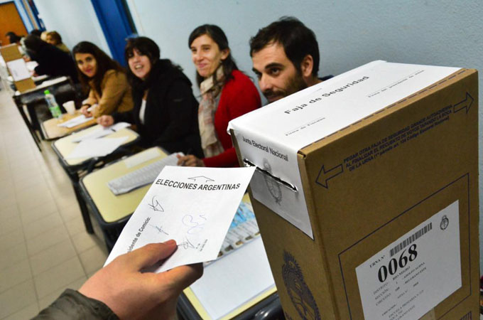 Elecciones argentinas en movimiento