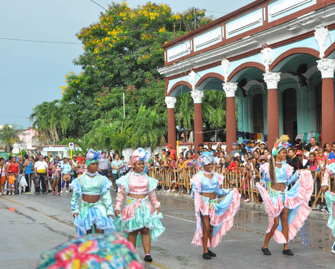 Inicia este sábado el carnaval infantil de Manzanillo  