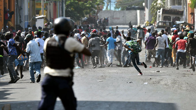 Nuevas protestas antigubernamentales en capital de Haití Nuevas protestas antigubernamentales en capital de Haití