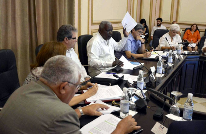 Sesionan en La Habana comisiones del Parlamento Latinoamericano Sesionan en La Habana comisiones del Parlamento Latinoamericano