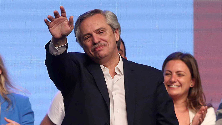 Recién electo presidente argentino con equipo listo para transición Recién electo presidente argentino con equipo listo para transición