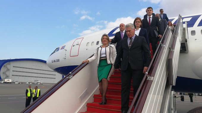 Presidente de Cuba en Azerbaiyán para cumbre de los No Alineados (+ video) Presidente de Cuba en Azerbaiyán para cumbre de los No Alineados (+ video)