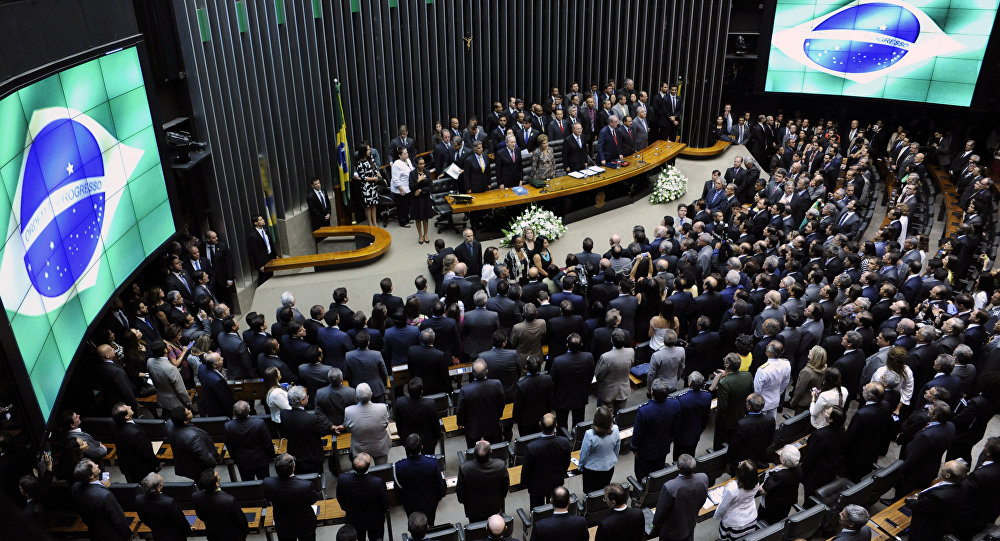 Brasil: Promulgarán en Congreso impopular reforma de Seguridad Social