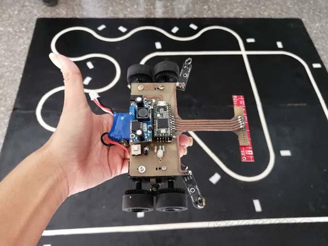 Palmiche: un robot cubano en competencia Palmiche: un robot cubano en competencia