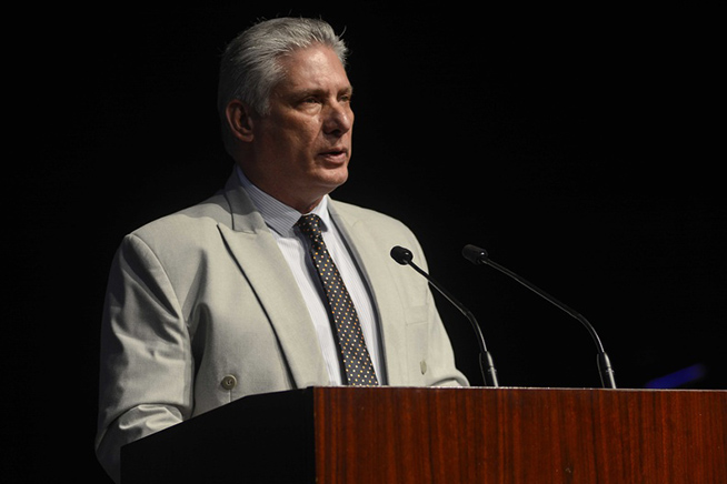 Califica Díaz-Canel al Minrex como primera trinchera de batalla de la Revolución Cubana