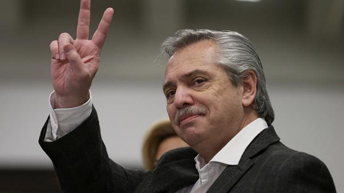 Vamos a poner a la Argentina de pie, afirmó presidente Vamos a poner a la Argentina de pie, afirmó presidente