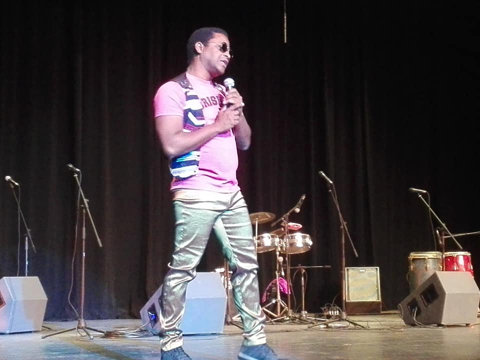 “Canciones problemáticas” matizan primer día del Humoráculo en Bayamo (+ fotos) “Canciones problemáticas” matizan primer día del Humoráculo en Bayamo (+ fotos)
