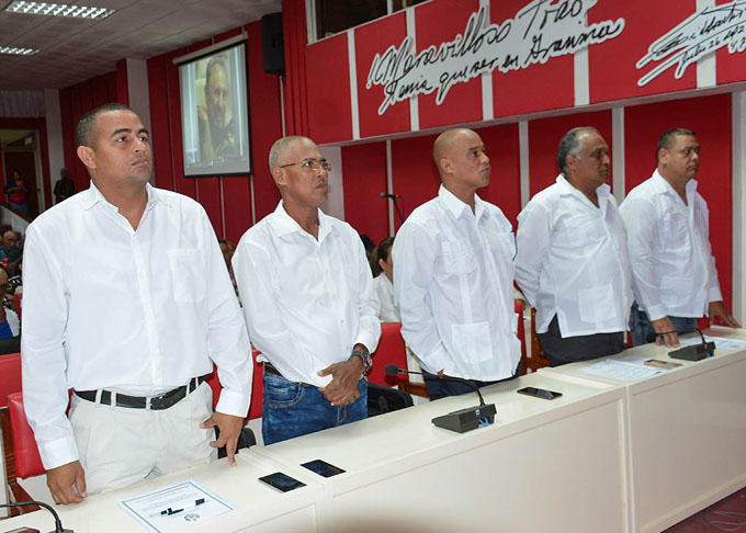 Designados intendentes municipales de Granma Designados intendentes municipales de Granma