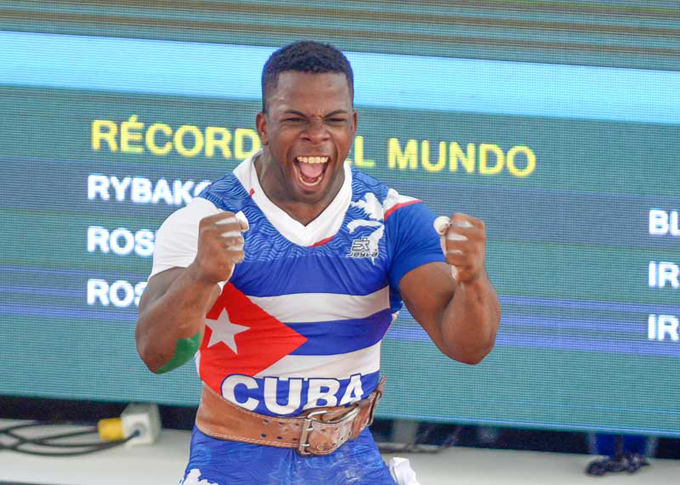 Directivo cubano considera alentadores resultados en Mundial de Pesas Directivo cubano considera alentadores resultados en Mundial de Pesas