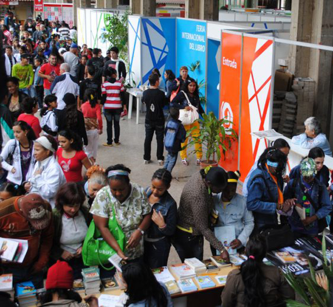 Bufetes Colectivos presentará 10 nuevos títulos en la XXIX Feria del Libro