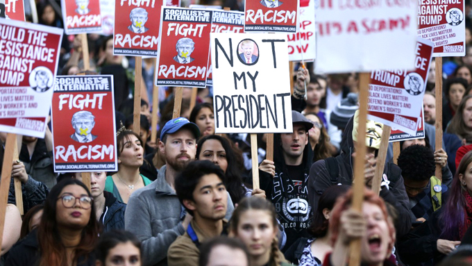 Lanzan grupo para impulsar a latinos en EE.UU. a votar contra Trump Lanzan grupo para impulsar a latinos en EE.UU. a votar contra Trump