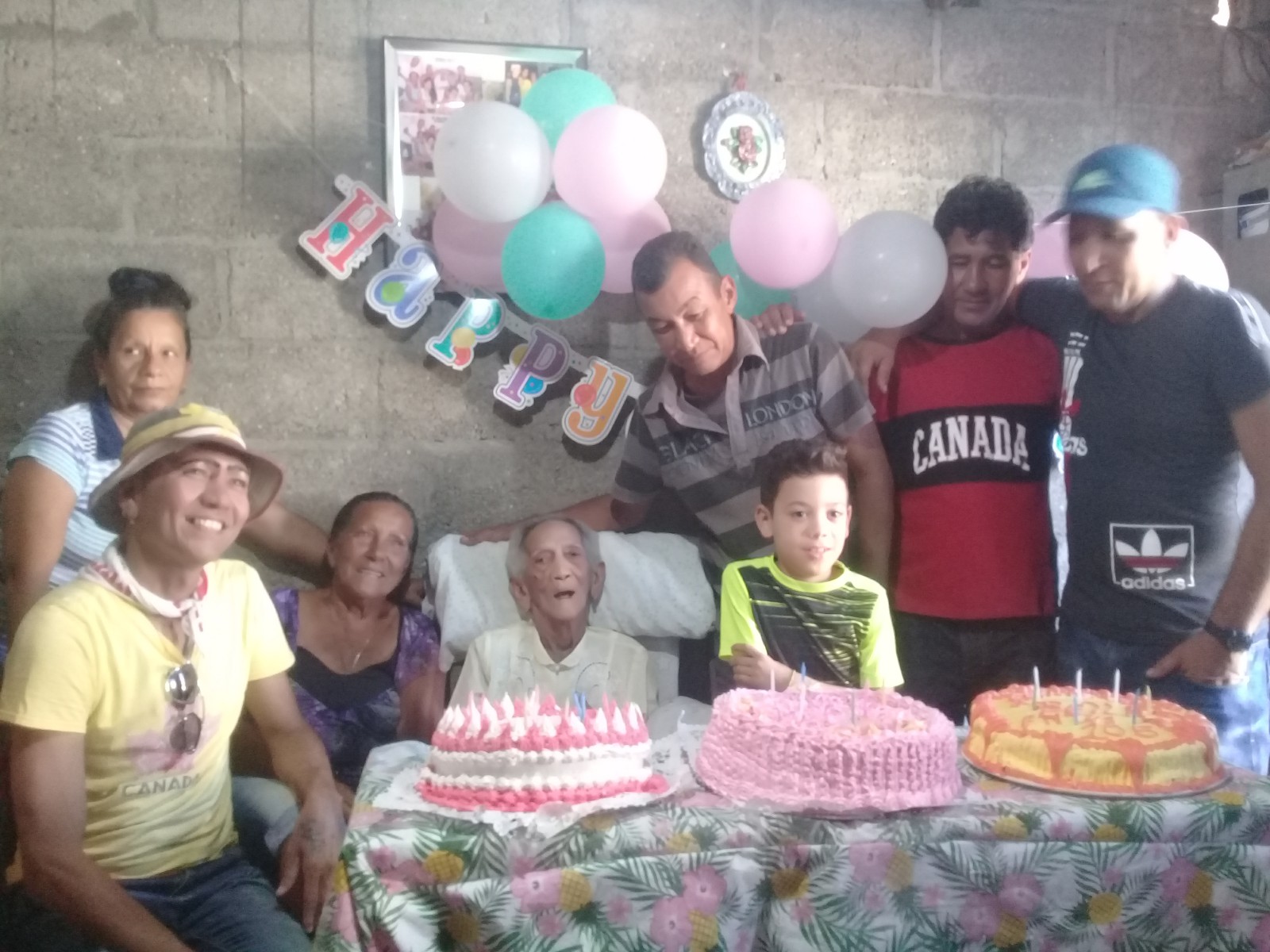 Bella a los 105 Bella a los 105