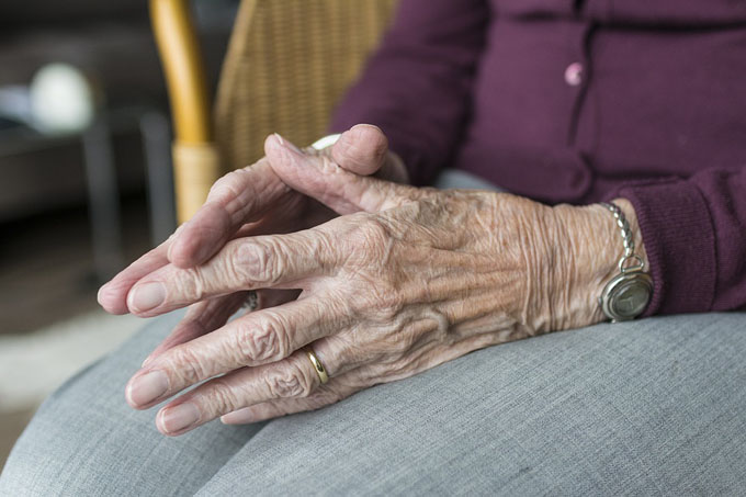 El desvelo de un pueblo por sus abuelos ante la COVID-19 (+video)