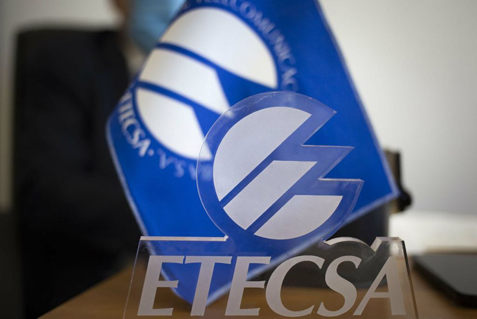 Anuncia ETECSA suspensión temporal de compra de datos móviles Anuncia ETECSA suspensión temporal de compra de datos móviles