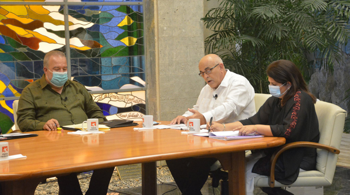 Se refuerza desde el barrio enfrentamiento al acaparamiento y reventa de productos Se refuerza desde el barrio enfrentamiento al acaparamiento y reventa de productos