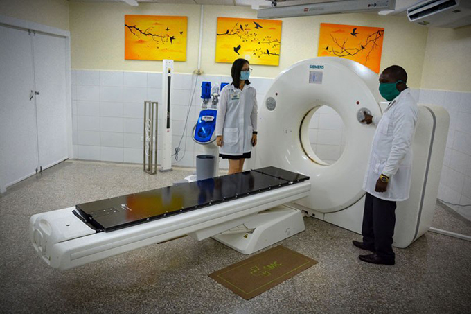 Inauguran en Holguín tomógrafo para la atención de pacientes con cáncer Inauguran en Holguín tomógrafo para la atención de pacientes con cáncer