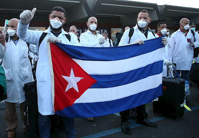 Presentan en Grecia Comité de Honor por Nobel para Brigada Henry Reeve