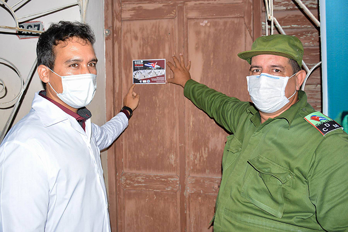 Reconocen labor de médico internacionalista en Bayamo Reconocen labor de médico internacionalista en Bayamo