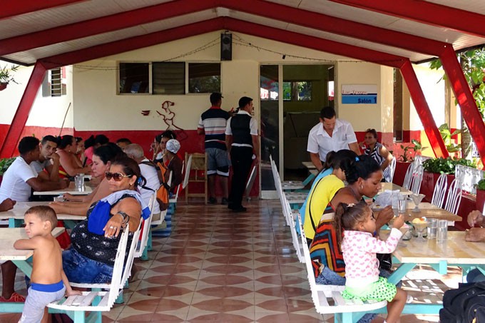 Realizan ofertas para niños los domingos unidades gastronómicas de Granma Realizan ofertas para niños los domingos unidades gastronómicas de Granma