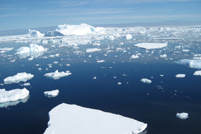 Verano de 2020: demasiado fuerte para las capas de hielo y glaciares Verano de 2020: demasiado fuerte para las capas de hielo y glaciares