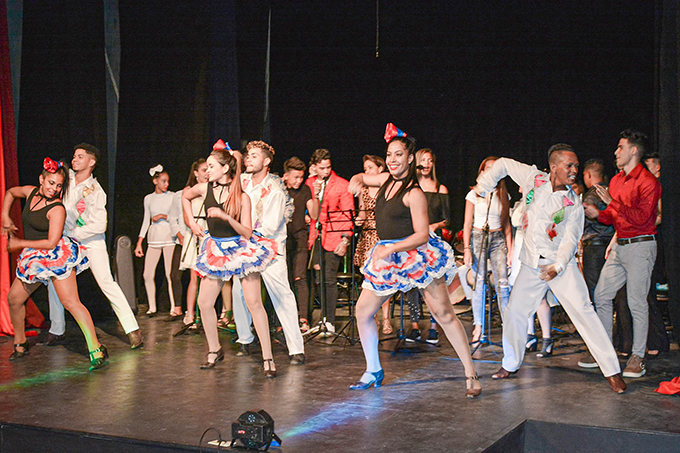 Celebran aniversario 40 de la Sala Teatro José Joaquín Palma (+fotos) Celebran aniversario 40 de la Sala Teatro José Joaquín Palma (+fotos)