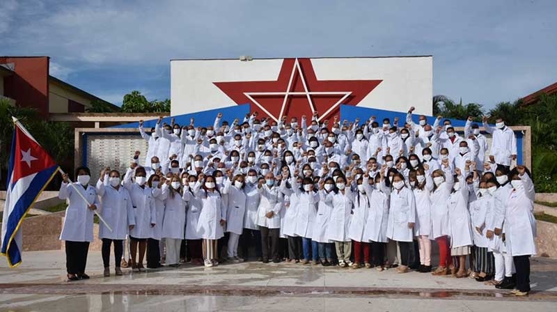 Brigada médica cubana apoyará labor sanitaria anti-COVID-19 en Azerbaiyán Brigada médica cubana apoyará labor sanitaria anti-COVID-19 en Azerbaiyán